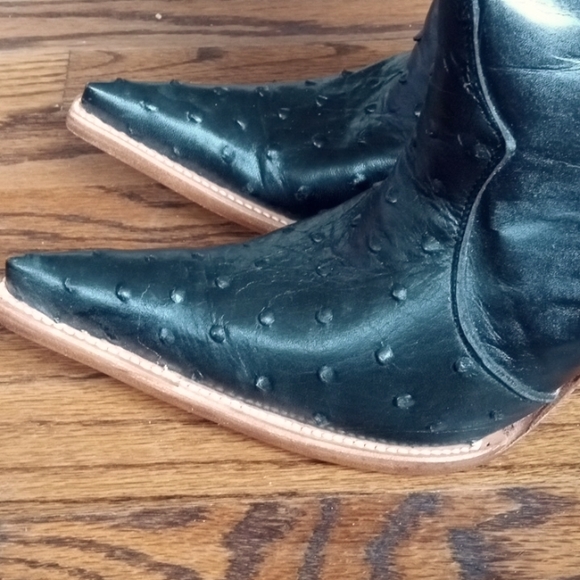 Booties - Picture 2 of 7